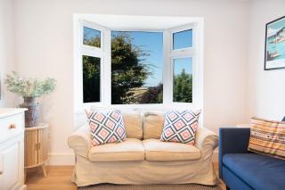3 bed house with Garden, Parking for 2 cars and Countryside Views - 1