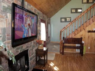 Luxury Cabin Rental for a Family Getaway in Pigeon Forge, Tennessee - 1