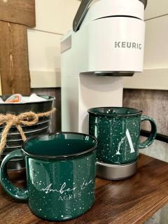 Spacious Tented Cabin Perfect for a Family of Four in Tekamah, Nebraska - 2