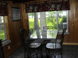Rustic Waterfront Cottage Rental on the Guadalupe River in Texas - 2