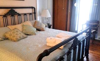Cozy Pet-Friendly Bed and Breakfast for a Getaway in Townsend, Georgia - 0