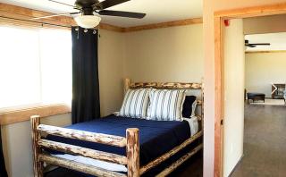 Secluded Cabin with River and Mountain Views near Columbus, Montana - 5