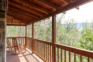 Renovated Cabin Near Great Smoky Mountains National Park, Tennessee - 1