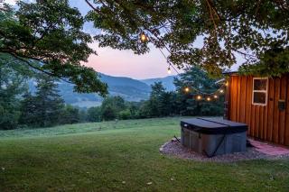 Peaceful Tiny House in the Mountains near Seneca Rocks, West Virginia - 2