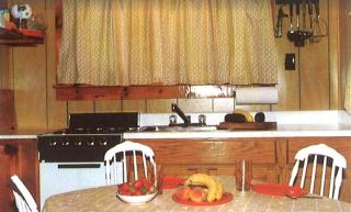 Lakefront Accommodation with Access to Outdoor Activities in Wells, Vermont - 8