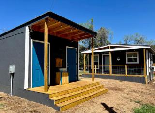 Guadalupe River Glamping, Ideal for a New Braunfels Getaway - 4