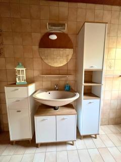 Frisch renovierte Ferienwohnung in Bad Schönborn - 2