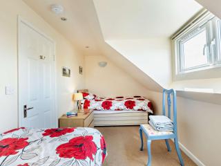 3 Bed in Bruton HTORV - 2