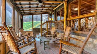 Nature's Hideaway: Cabin Retreat to Unwind from Gatlinburg's Crowds - 3