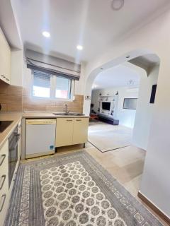 Modern Rhodes Patio House near Old Town - Ixia - 6