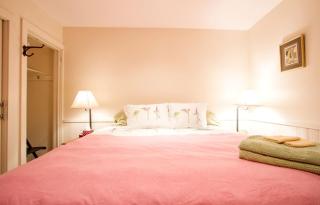 Bed and Breakfast Nature Lodge with a Yoga Studio on Stratton Mountain, Vermont - 3