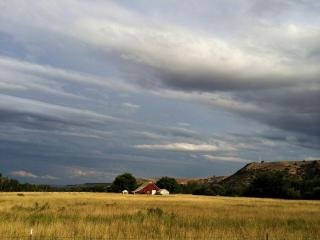 Unique Barn Cabin Rental for 15 People near Hood River, Oregon - 4