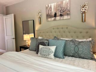 Luxury Vacation Rental near Dundee in Heart of Oregon Wine Country - Sunnycrest - 1