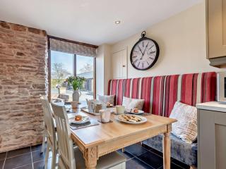 3 Bed in Leominster 50513 - 6