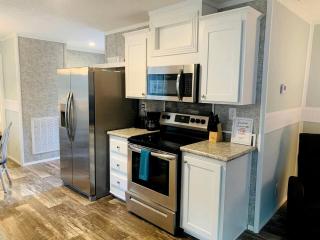 Gorgeous Cottage Close to Fantastic Hiking Trails in Dunnellon, Florida - 5