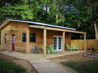 Rustic Creekside Cabin Rental with a Private Dock near the Georgia Coast - 0
