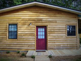 Rustic Creekside Cabin Rental with a Private Dock near the Georgia Coast - 5