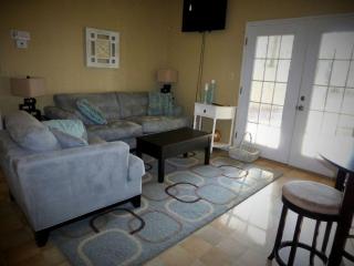 Rustic Creekside Cabin Rental with a Private Dock near the Georgia Coast - 4
