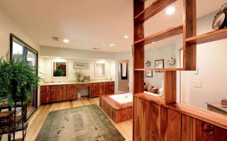 Country Cottage Getaway with a Deck near Lexington, Kentucky - 2