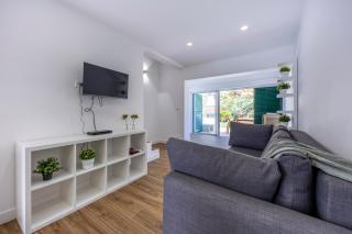 Alfamar Beach Apartment - 6