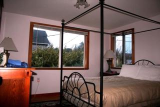 Spacious Cottage Rental with Ocean Views in Netarts, Oregon - 2