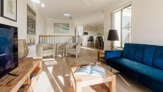 Meridian 6 - Conveniently Located near Pippi Beach - Holiday Yamba - 5