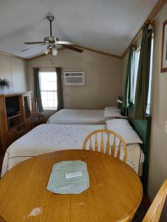 Comfy Vacation Rental with Wi-Fi and Kitchenette in Meadview, Arizona - 1