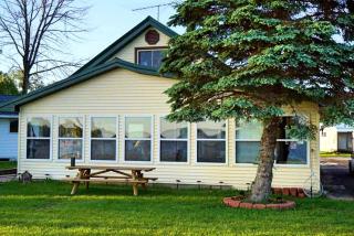 Spacious Family Cabin on Stunning Wixom Lake near Midland, Michigan - 0