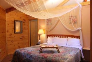 Unique Wooden Yurt Rental for a Vacation near Beckley, West Virginia - 7