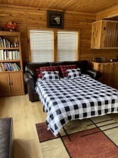 Secluded Upstate New York Glamping Cabin for the Ultimate Outdoor Adventure - 8