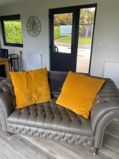 Danielle’s den - 4