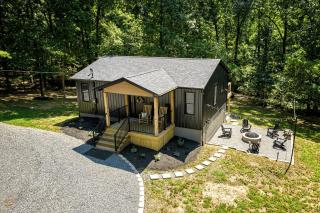 Stunning Modern Cabin with Hot-tub in Makanda, illinois - 4