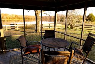 Family Lake Glamping for an Outdoor Adventure in Tupelo, Mississippi - 5