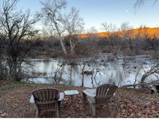 Cozy Creekside Cottage with Deck and Fire Pit in Camp Verde, Arizona - 5
