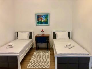 Quiet apartment near Blloku area - 3