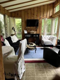 Secluded Cabin with Waterfall Views in the Cherokee National Forest, Tennessee - 9