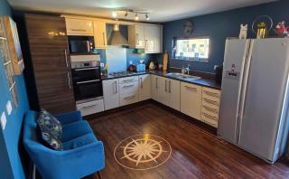 Harbour View Haven – Modern 3BR Marina Home - 8