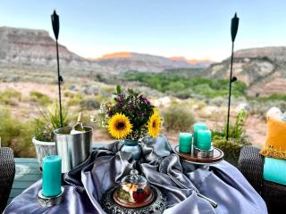 Magical Tiny House with a Hot Tub for Zion National Park Getaways - 2