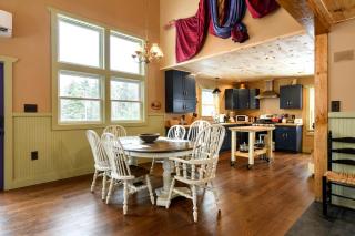 Secluded Mountain Getaway on 87 Acres of Adirondack Wilderness in Elizabethtown, NY - 8
