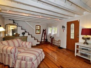 Idyllic Getaway Cottage in the Woods near Woodstock, New York - 7