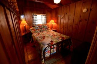 Delightful Cabin Rental Surrounded by Mountains in Clark, Colorado - 3