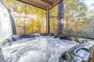 Lazy Bear Cottage With Hot Tub - 6