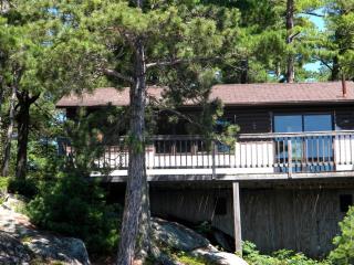 Waterfront Cabin Rental with Deck and Incredible Views on Crane Lake, Minnesota - 5
