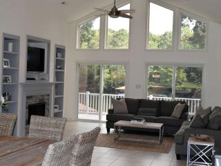 Spacious Family Vacation Rental on the Water in Bracey, Virginia - 9