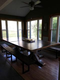 Gorgeous Vacation Cabin for Groups with Stylish Interior near Huntington, West Virginia - 3