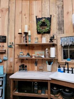 Luxury Converted Silo Glamping Site for Romantic Weekends Away in Danville, Georgia - 1