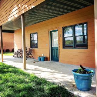 Charming Camping Cabin Rental for Families near Milford Lake, Kansas - 5