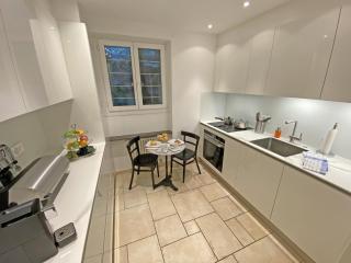 Casa Isole, 3,5-Zimmerwohnung by HolAp SA - 3