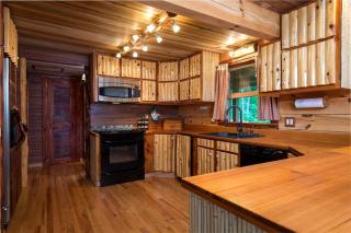Log Cabin Rental in Mill Spring near Lake Lure, North Carolina - 3