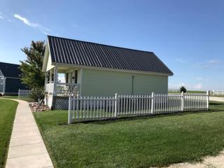 Lakeside Cottage Rental Perfect for Families in Lawson, Missouri - 2